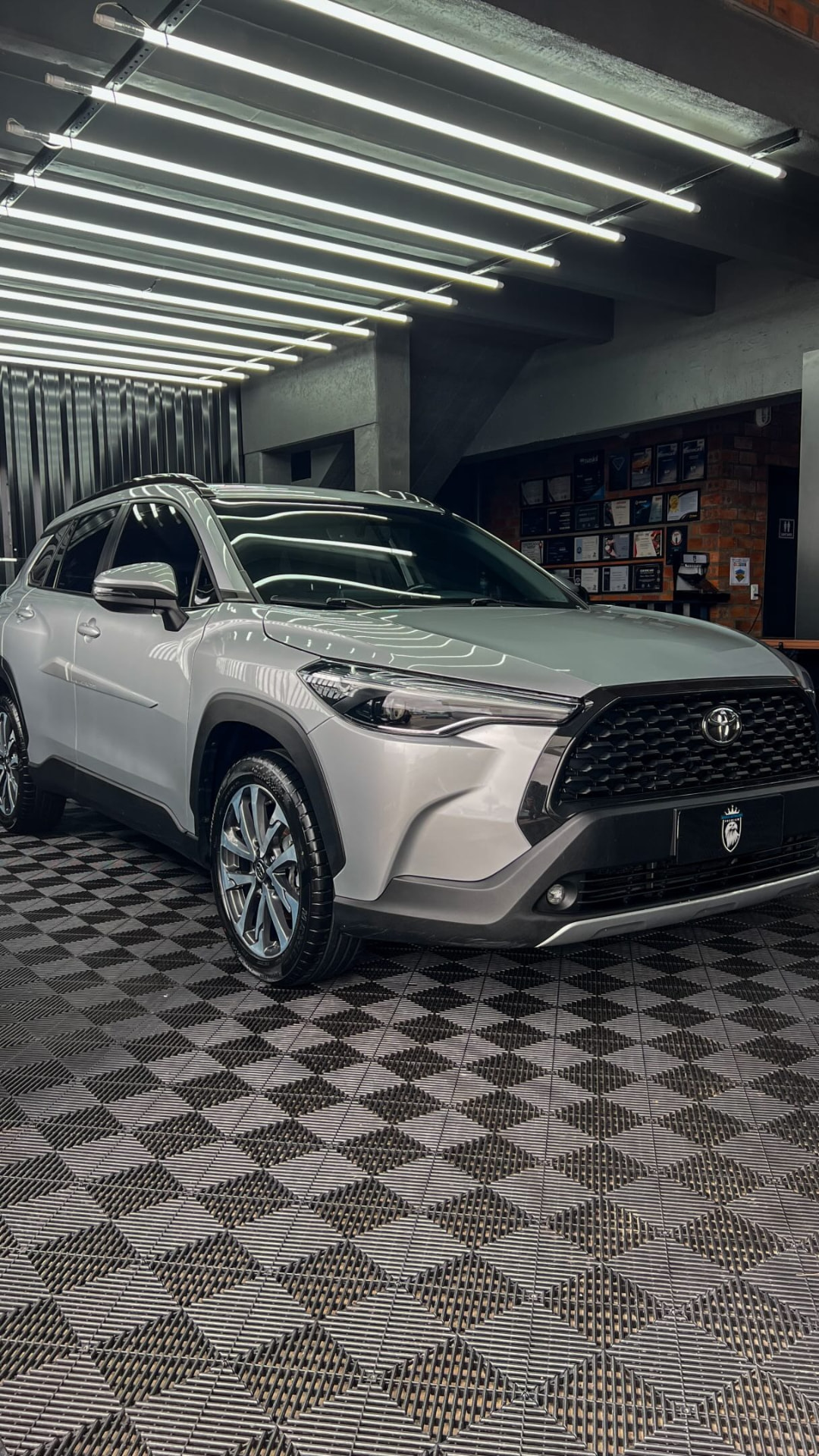 SUV com brilho de acabamento premium